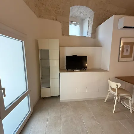 Neptune Stone House Apartamento *